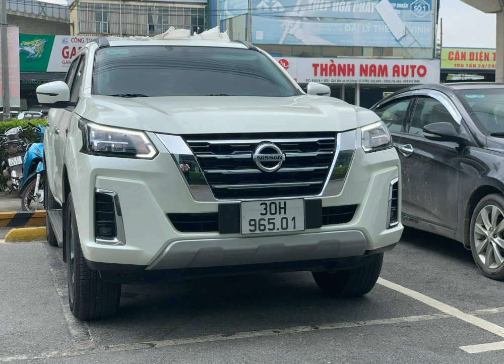 Nissan Terra bản mới ra biển tại Hà Nội, chờ mở bán để đấu Fortuner